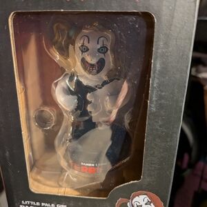 NIB "TERRIFIER" LITTLE PALE GIRL DASH DANCER